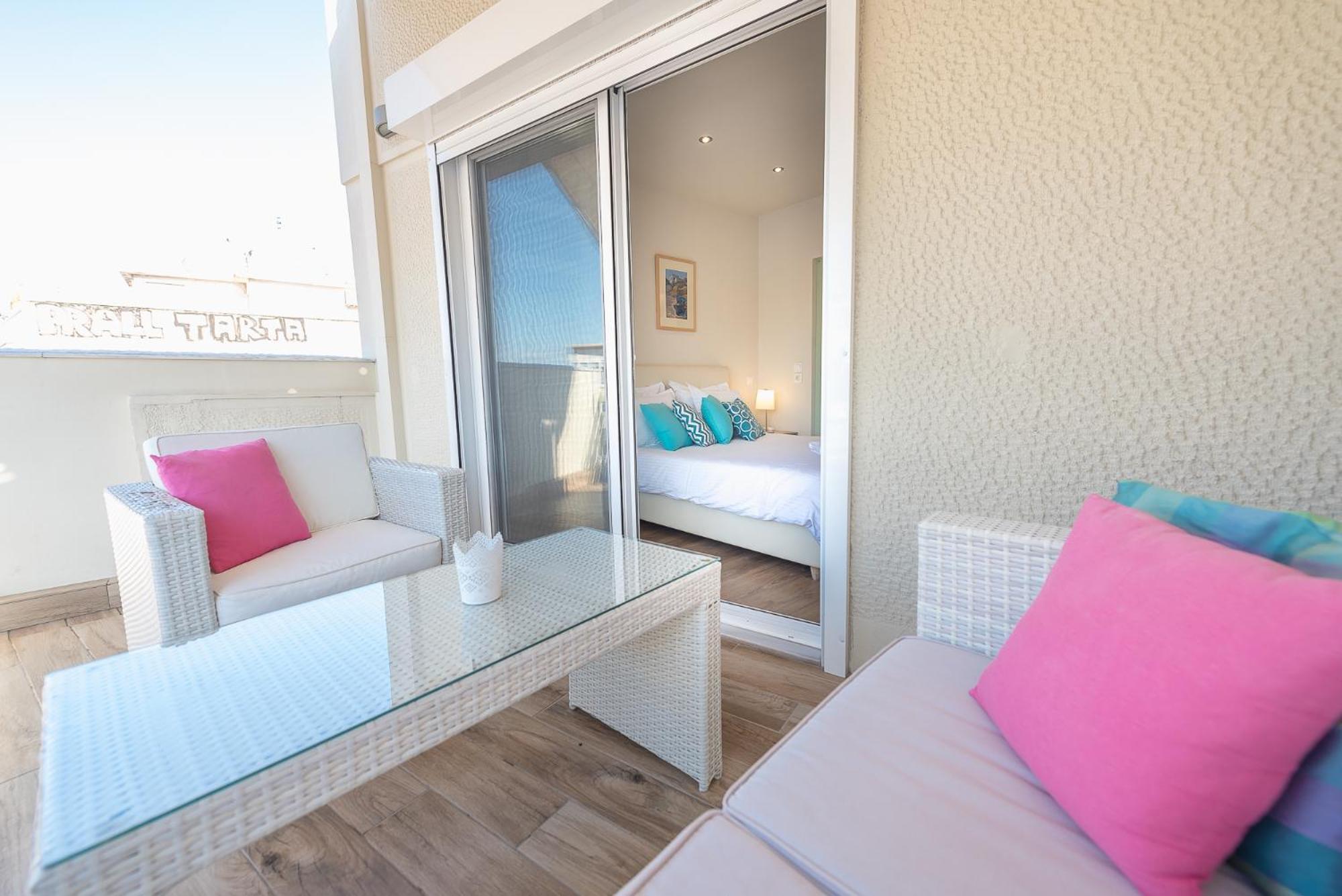 Stunning Acropolis View At City Center Athen Exterior foto